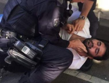 Μελβούρνη: Αυτός είναι ο οδηγός που έπεσε με το ΙΧ του πάνω σε πεζούς- Δείτε τη στιγμή της σύλληψης (φωτό, βίντεο)